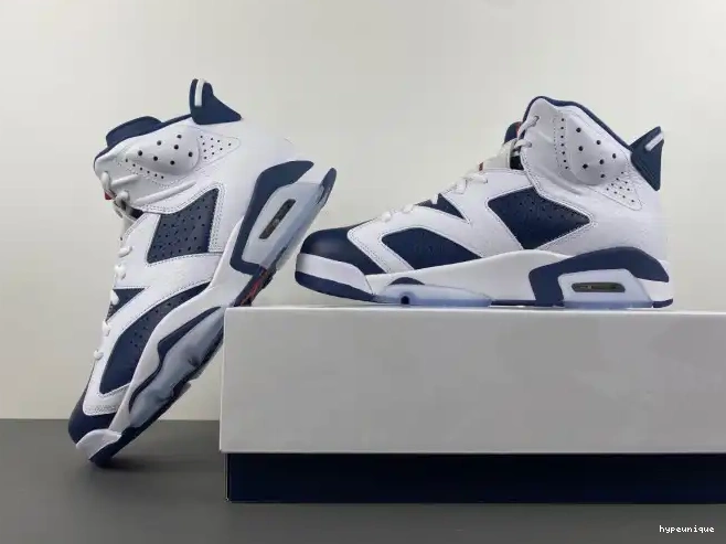 HYPE Jordan Olympic CT8529-164 Air 6 0426
